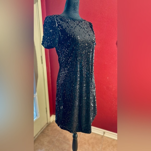 White House Black Market Black Sequin Chem, Style 570275634, Small, NWT - Picture 3 of 14